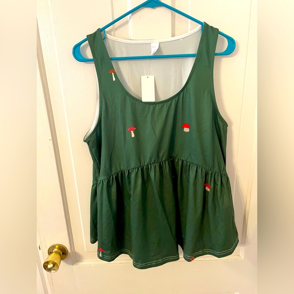PINK DAISY baby doll green mushroom top Sz L